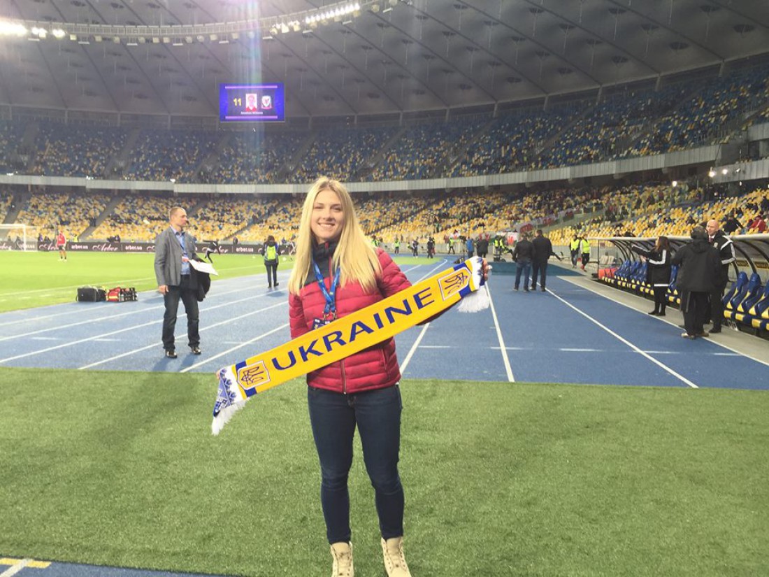Ольга Харлан посетила матч сборной Украины против команды Уэльса
