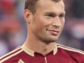 Тренер сборной России объявил о том, что не возьмет основного защитника на Евро-2012