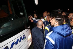 В Турции обстреляли автобус с футболистами Фенербахче