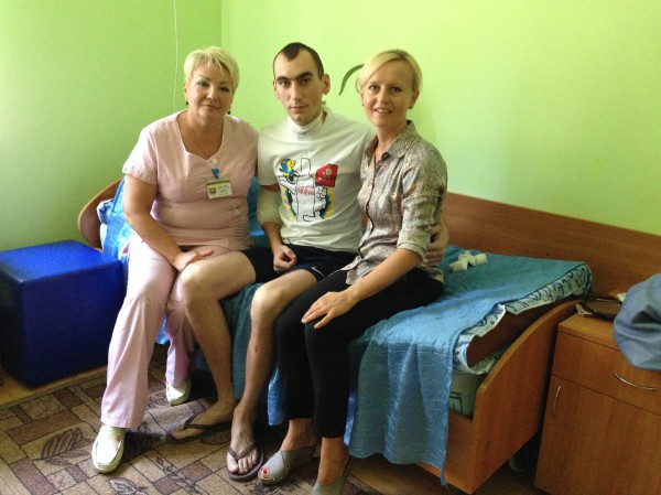 Алина Шатерникова решила помочь раненым солдатам