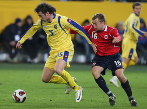 Рейтинг FIFA: Украина - 16-ая, Россия - 9-ая