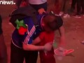 До слез: Маленький болельщик Португалии посочувствовал фанату французкой сборной