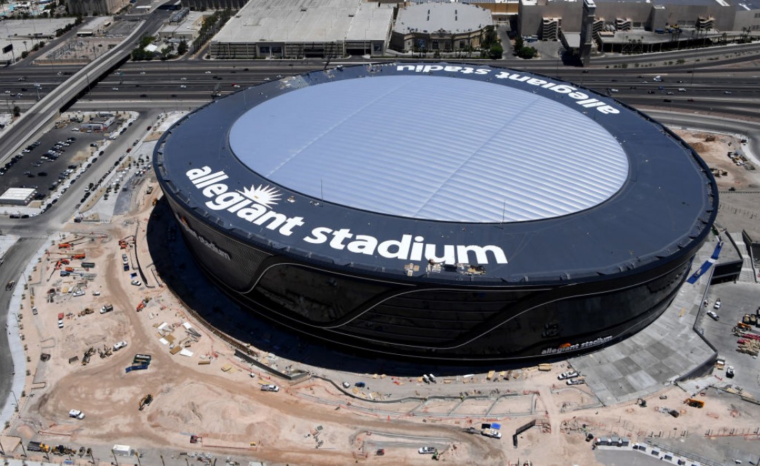 Арена Allegiant Stadium - новый домашний стадион Лас-Вегас Рэйдерс
