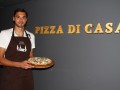 Голкипер Динамо показал мастер-класс по приготовлению пиццы