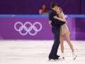 Геи и целующиеся фигуристы: пять влюбленных пар на Олимпиаде 2018