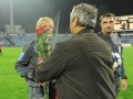 Мирча Луческу подарил цветы Наталье Рачинской