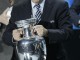 Президент UEFA Мишель Платини с Кубком