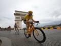 Фрум в четвертый раз за пять лет выиграл Тур де Франс