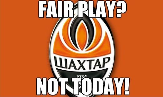 Причина - гол Адриано, забитый без соблюдения правила Fair Play
