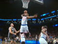 Лучший момент дня в НБА: Баскетболист Нью-Йорк Никс вколотил мяч в кольцо