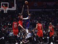 НБА: Торонто с Михайлюком уступил Чикаго, Клипперс разгромили Портленд
