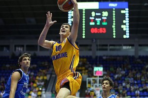  Мыхайлюк сделал все, но... фото fibaeurope.com