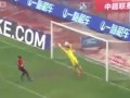 Убойный футбол: Китайский вратарь сделал три сейва за шесть секунд