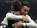 Роналду и Бонуччи поцеловали Дибалу после матча с Интером