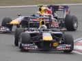 Red Bull будет использовать моторы Renault и в следующем году