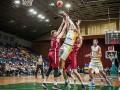 Украинские баскетболисты разгромно проиграли в Киеве Латвии