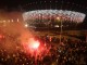 Полиция и фанаты Легии у стен Stadion Narodowy