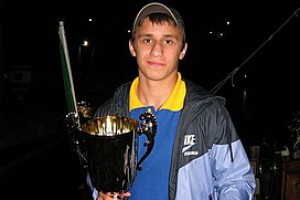 Денис Лазарев прошел первый раунд на ЧМ по боксу