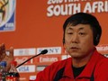 Тренера сборной КНДР исключили из партии за провал на ЧМ-2010