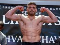 Украинец Деревянченко может провести бой с экс-чемпионом в апреле