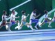Бразильские танцоры удивляют публику "футбольными танцами"