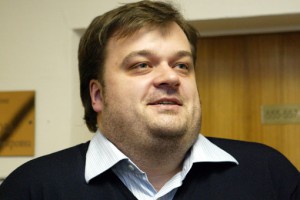 Василий Уткин: Ребята приходят на трансляцию, имея с собой 10-15 листов распечаток Василий Уткин: Ребята приходят на трансляцию, имея с собой 10-15 листов распечаток