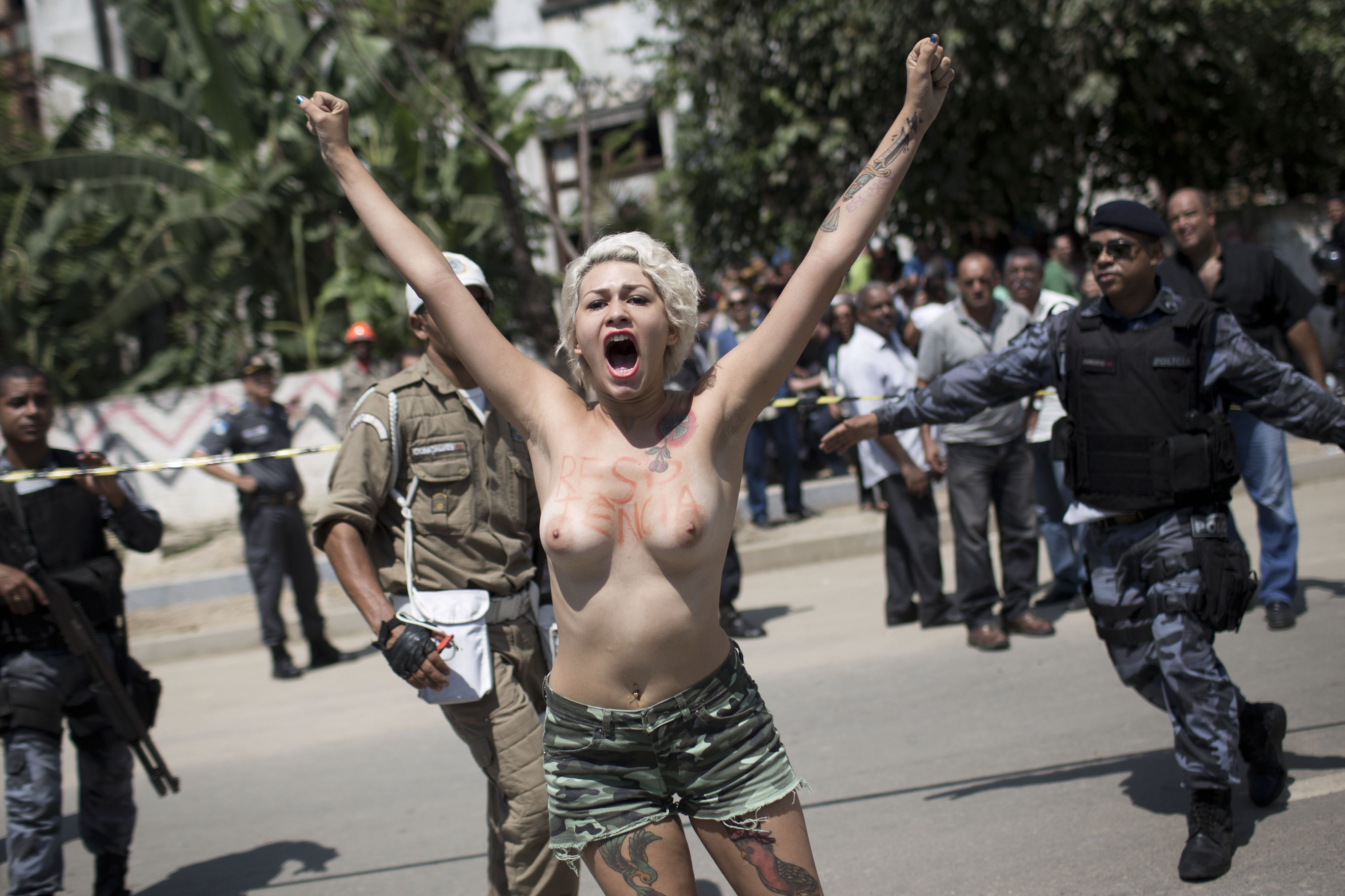  FEMEN    