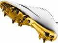 Золото для короля: Nike выпустил специальные бутсы для Криштиану Роналду (ФОТО)