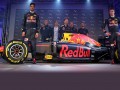 Red Bull провел презентацию новых цветов машины