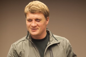 Поветкин не исключает, что может встретиться в ринге с Усиком
