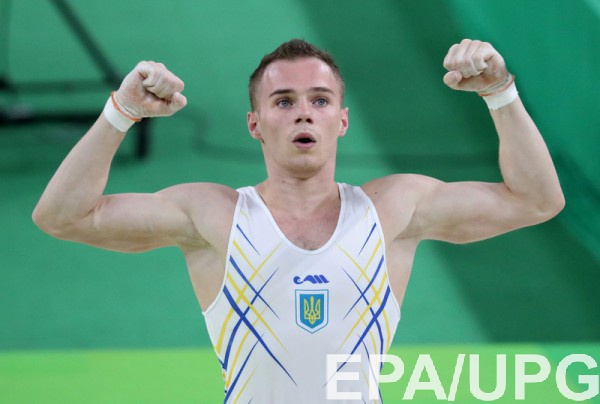 Олег Верняев