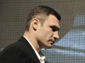 Врач обнаружил у Виталия Кличко предпосылки болезни и советует ему немедленно уйти из бокса