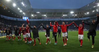 Фрайбург ворвался в зону Лиги чемпионов, обыграв в результативном матче Хоффенхайм