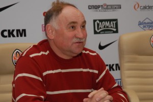 Грачев уверен, что Семин может покинуть Динамо после матча с Шахтером Грачев уверен, что Семин может покинуть Динамо после матча с Шахтером