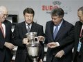 Евро-2008: Хиддинк сделал выбор