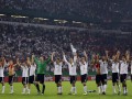 Игроков сборной Германии перед Евро-2012 свозят в Освенцим