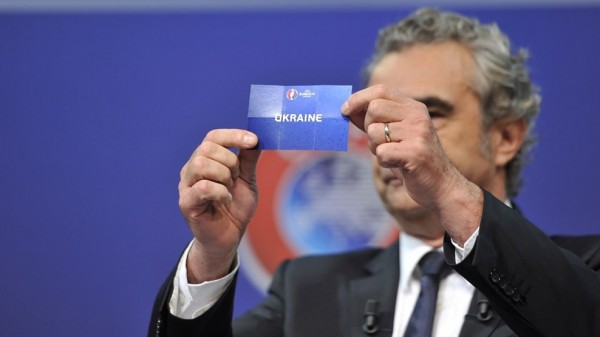 Украина узнала соперника по стыкам Евро-2016