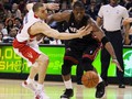 NBA: 42 очка Уэйда приносят Майами победу над Торонто