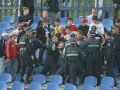 В Новой Каховке на футболе произошла массовая драка между фанатами и милицией