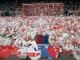 Поле домашнего стадиона Ливерпуля - Энфилд - было буквально устлано цветами в память о погибших