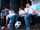 Футболисты Днепра отправляют болельщикам мячи со своими автографами