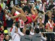 Теннисистки сборной Польши празднуют победу над Бельгией в плей-офф второй Мировой группы Кубка Федерации 