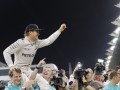 Чемпион Формулы-1 Росберг объявил о завершении карьеры