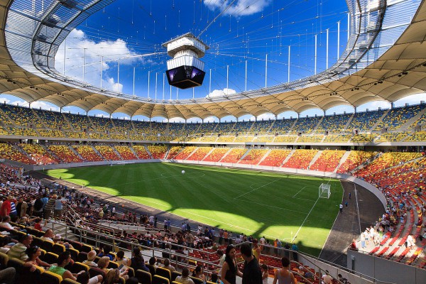 Национальный стадион в Бухаресте может принять матчи Шахтера